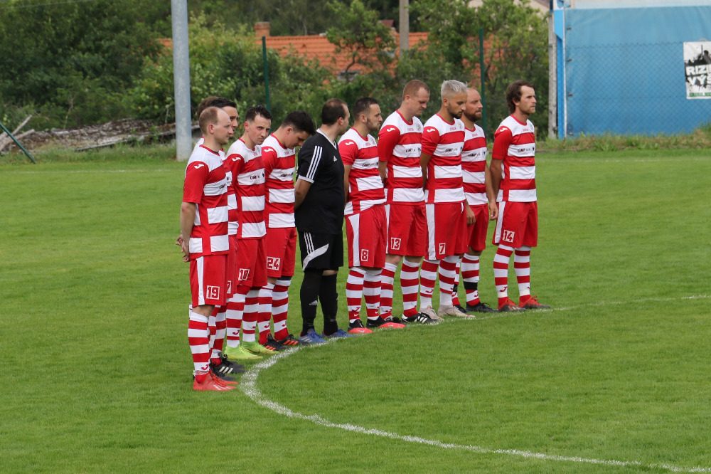 Fotbal o lhenické pouti